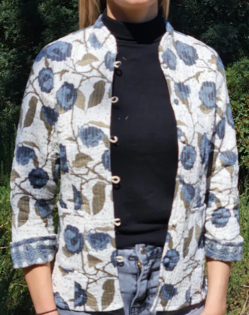 Front view of the khanta Anaya Indian jacket worn by a model.